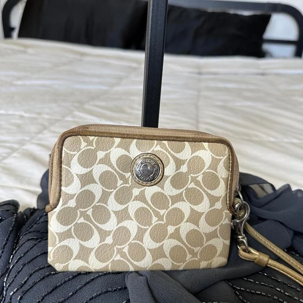 Coach signature monogram